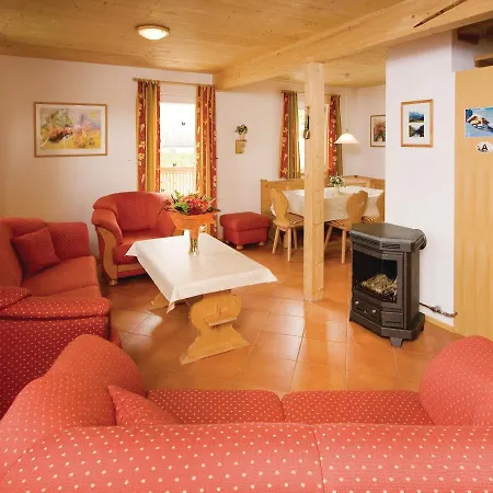 Three-bedroom Holiday In Σπίτι διακοπών *